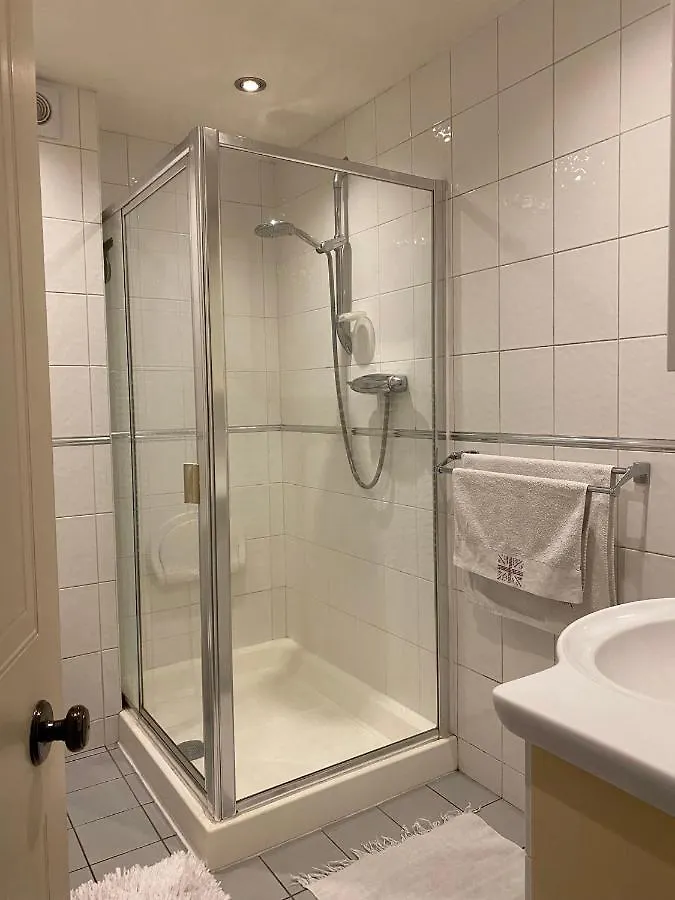 Quarto em Acomodações Particulares Bywater Place Apartamento Londres Reino Unido